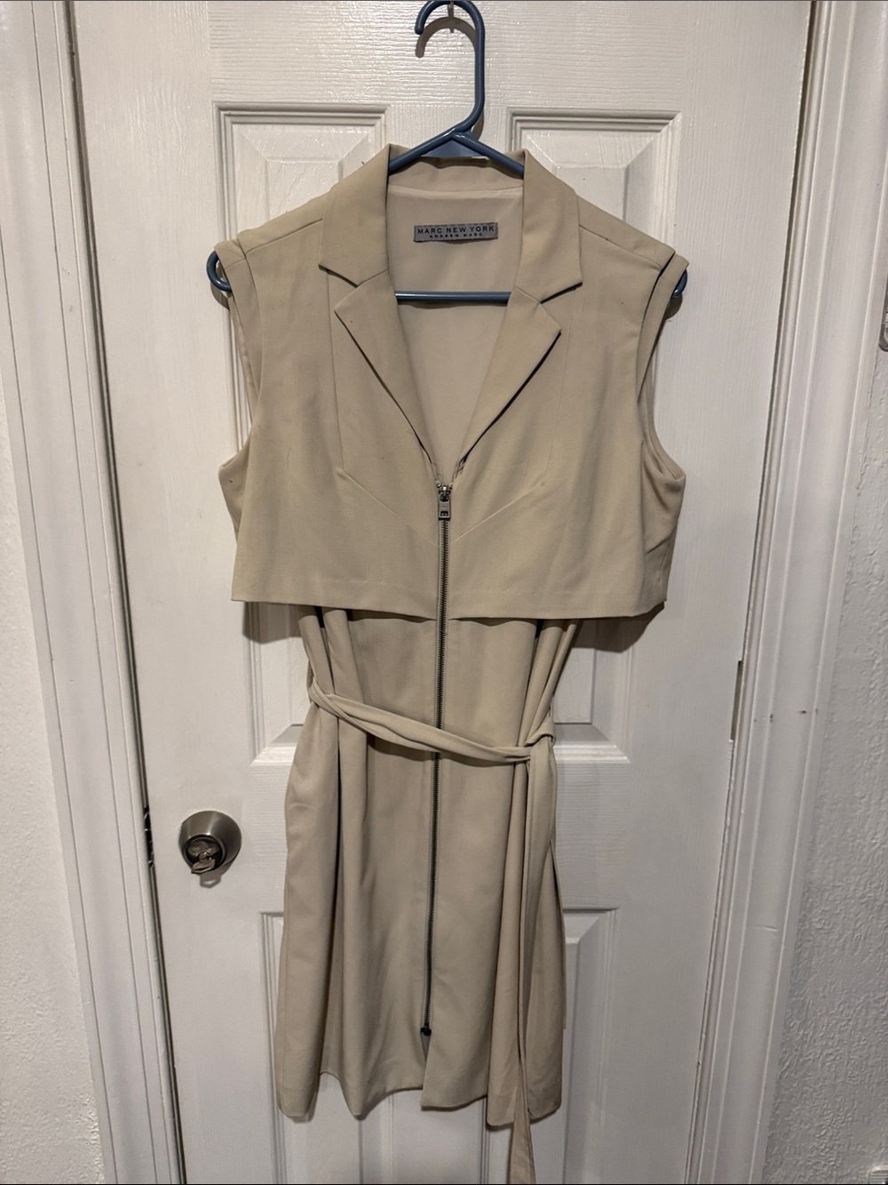 Marc New York Cream Trench-Style Sleeveless Dress